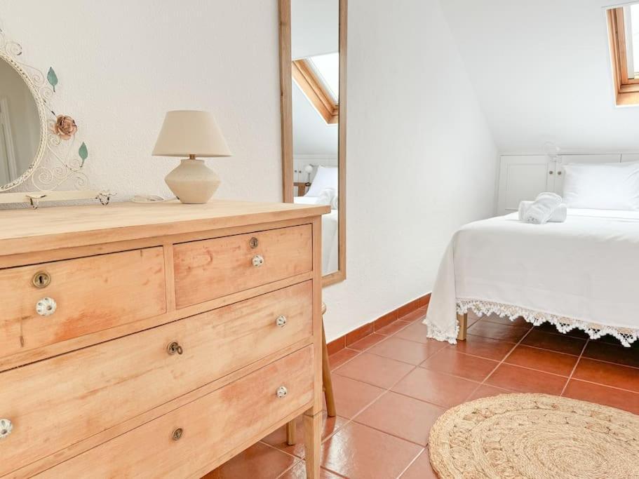 Costa Inn Beach House With Pool By Homeful Homes Costa da Caparica Esterno foto