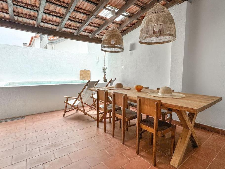 Costa Inn Beach House With Pool By Homeful Homes Costa da Caparica Esterno foto
